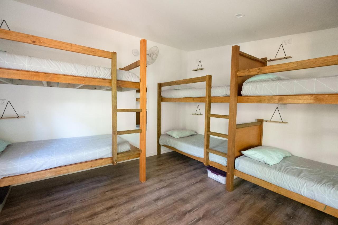 Samurai Beach Bungalows One Mile Εξωτερικό φωτογραφία